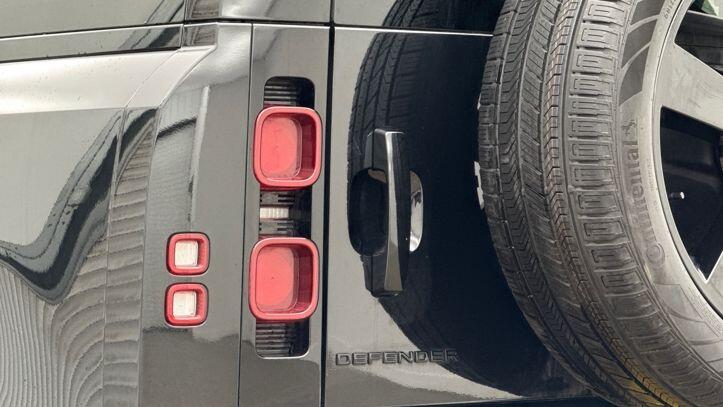 Used Land Rover Defender 2025 for sale - 77764490: Photo 18