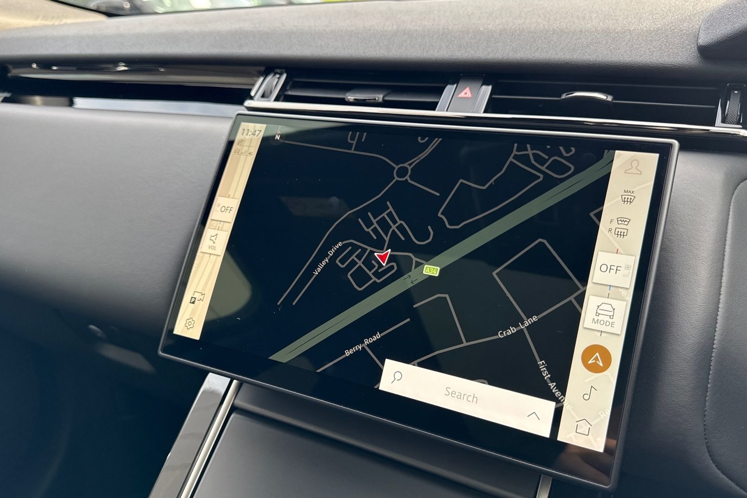 Used Land Rover Range Rover Velar 2024 for sale - 76670330: Photo 12