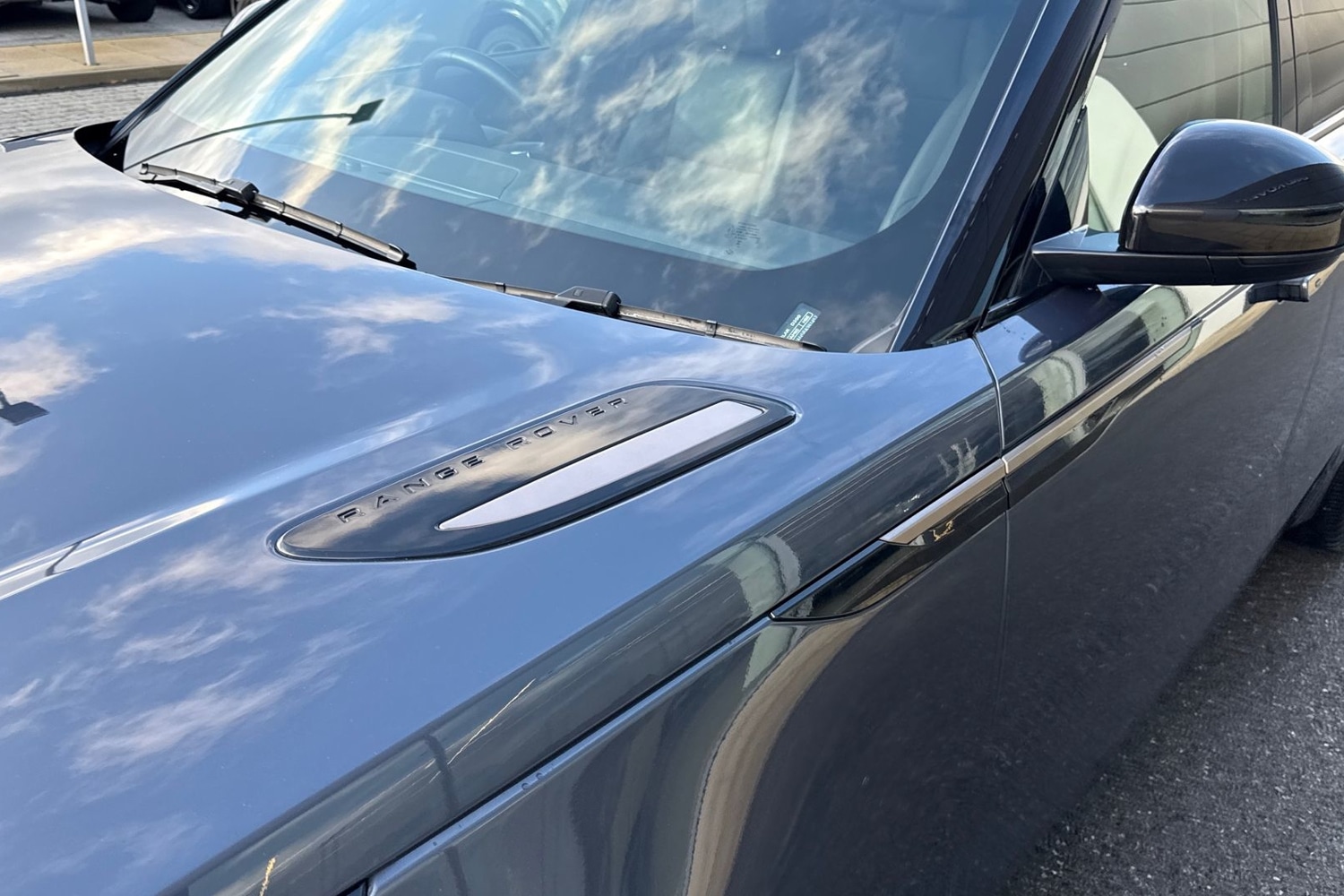 Used Land Rover Range Rover Velar 2024 for sale - 76670330: Photo 21