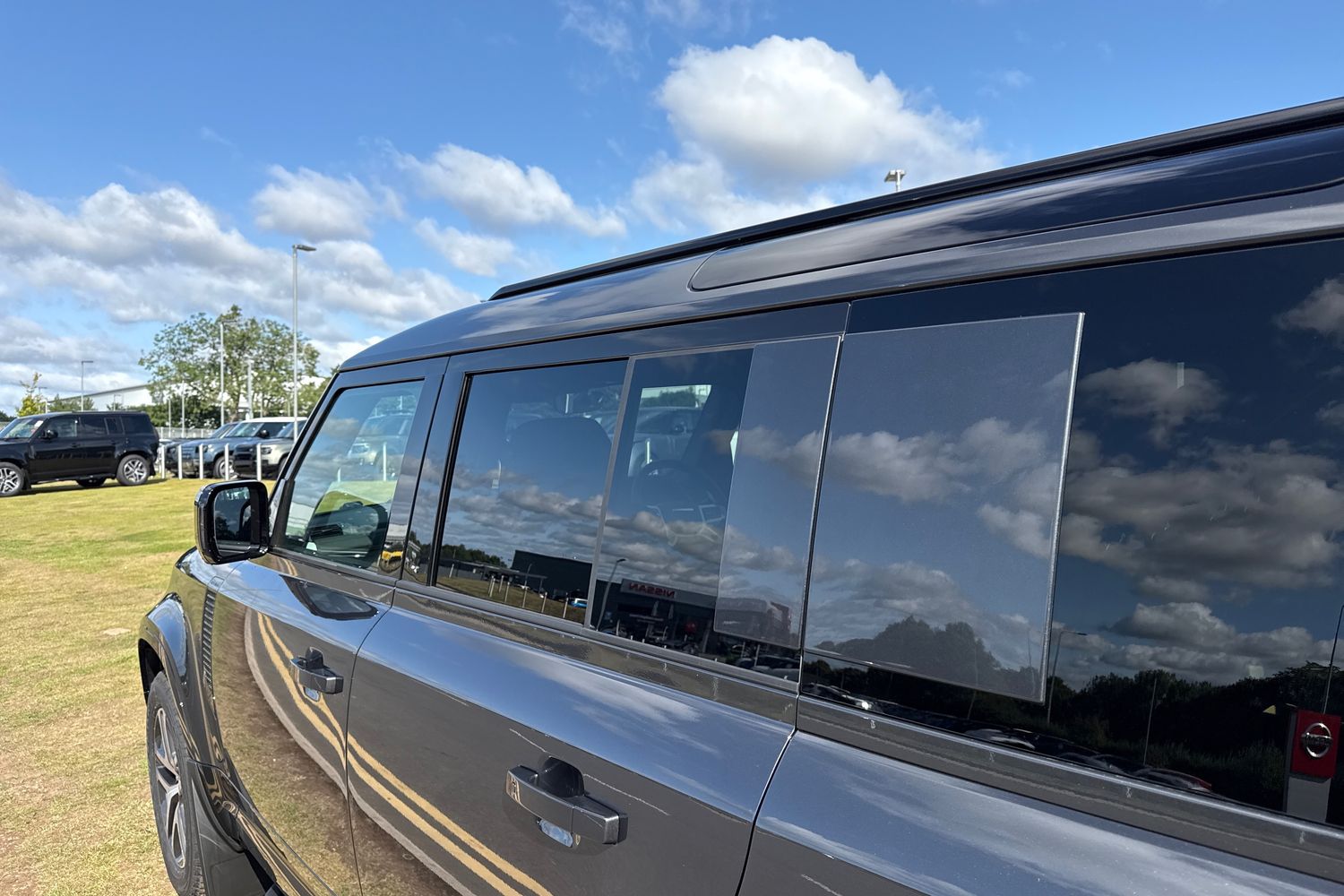 Used Land Rover Defender 110 2026 for sale - 77165864: Photo 25