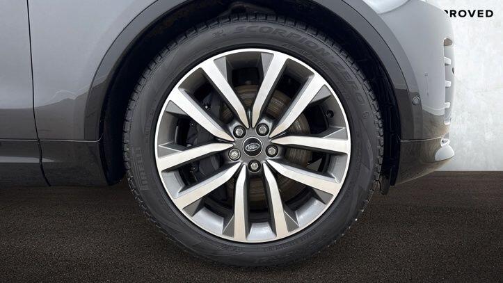 Used Land Rover Discovery 2025 for sale - 77451149: Photo 9