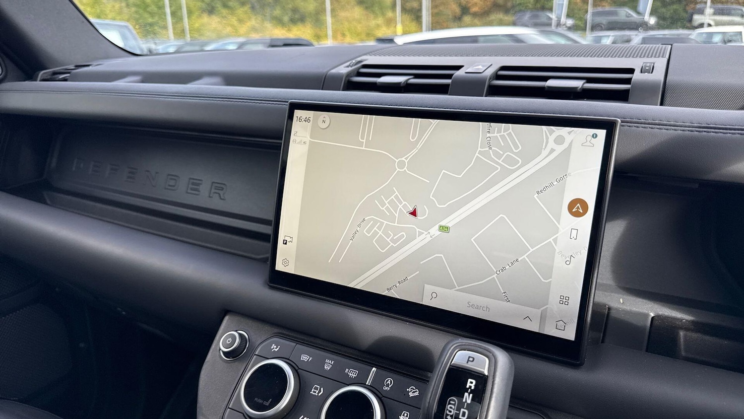 Used Land Rover Defender 90 2024 for sale - 76985249: Photo 12