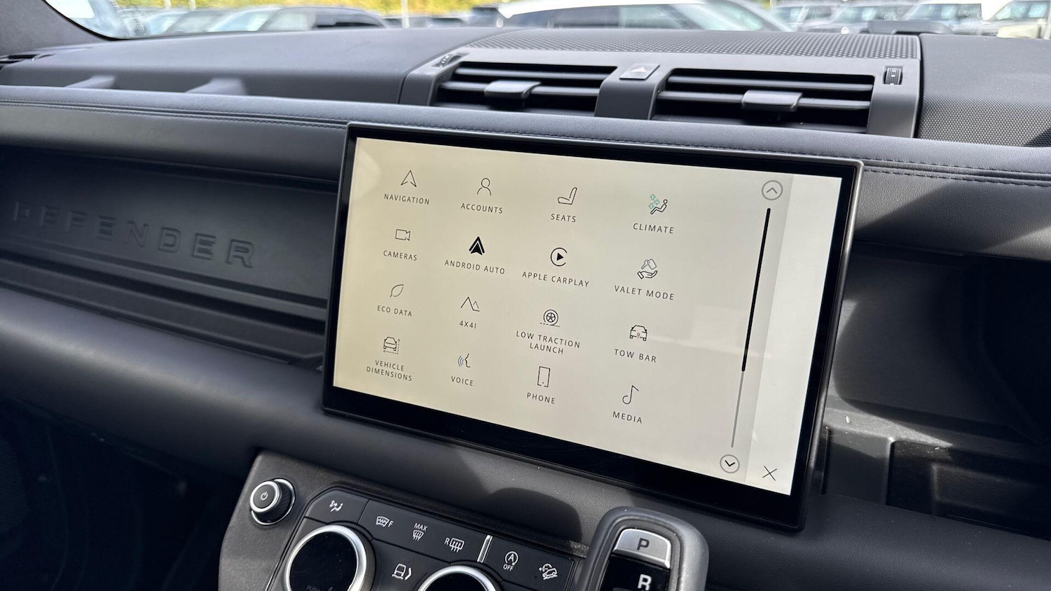 Used Land Rover Defender 90 2024 for sale - 76985249: Photo 35