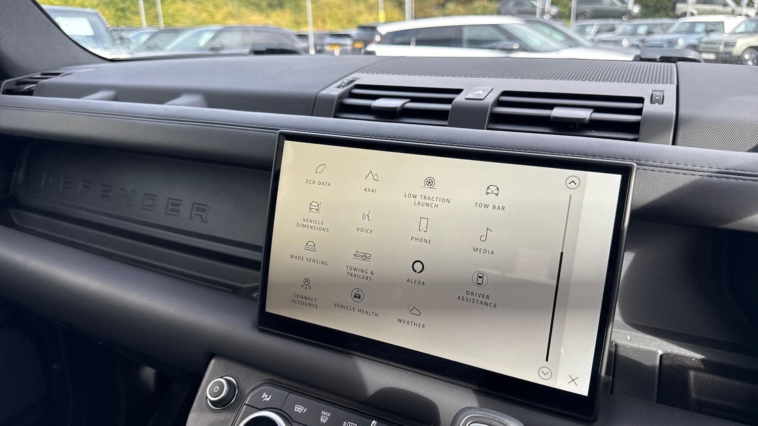 Used Land Rover Defender 90 2024 for sale - 76985249: Photo 36