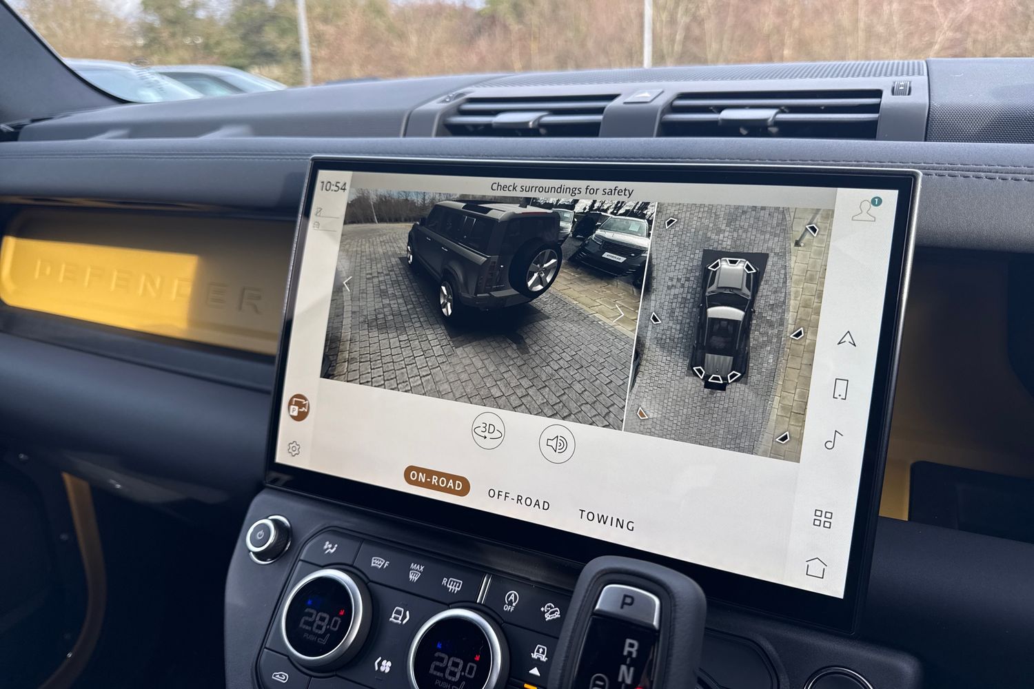 Used Land Rover Defender 110 2026 for sale - 77187300: Photo 37