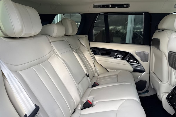Used Land Rover Range Rover 2025 for sale - 76330801: Photo 12