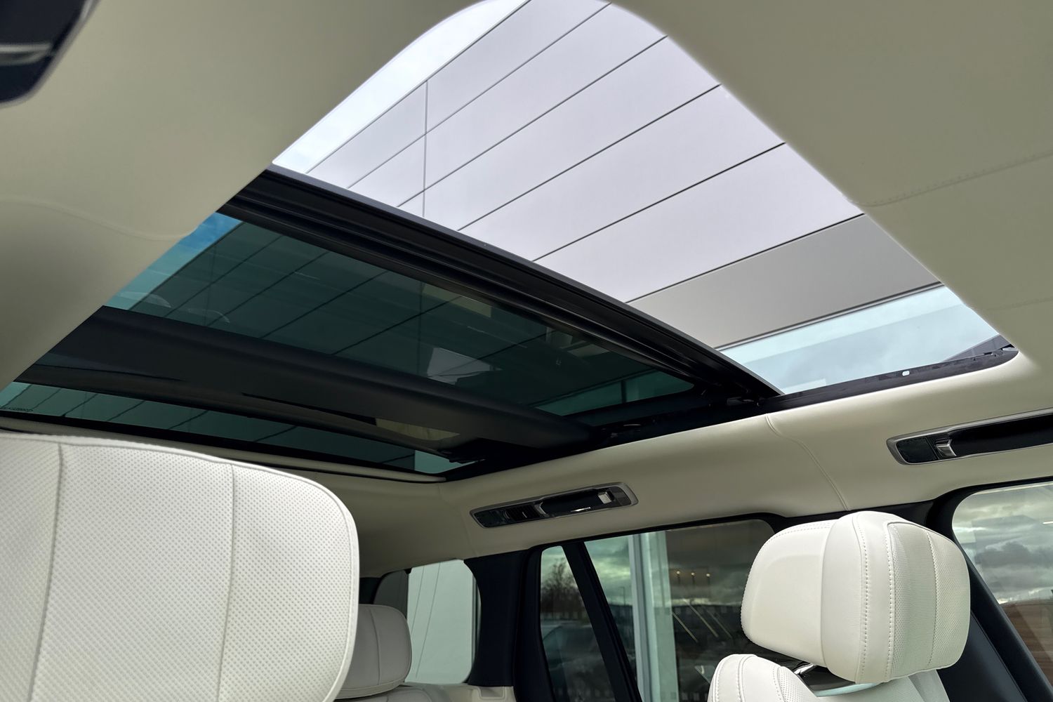 Used Land Rover Range Rover 2025 for sale - 76330801: Photo 57