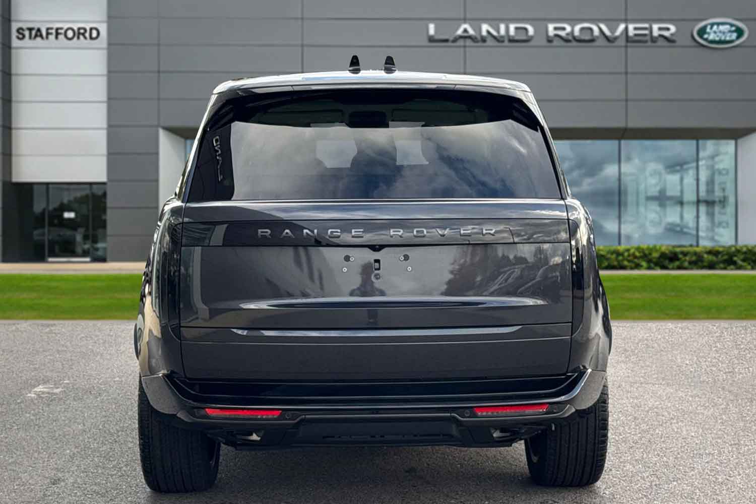 Used Land Rover Range Rover 2025 for sale - 76330801: Photo 6