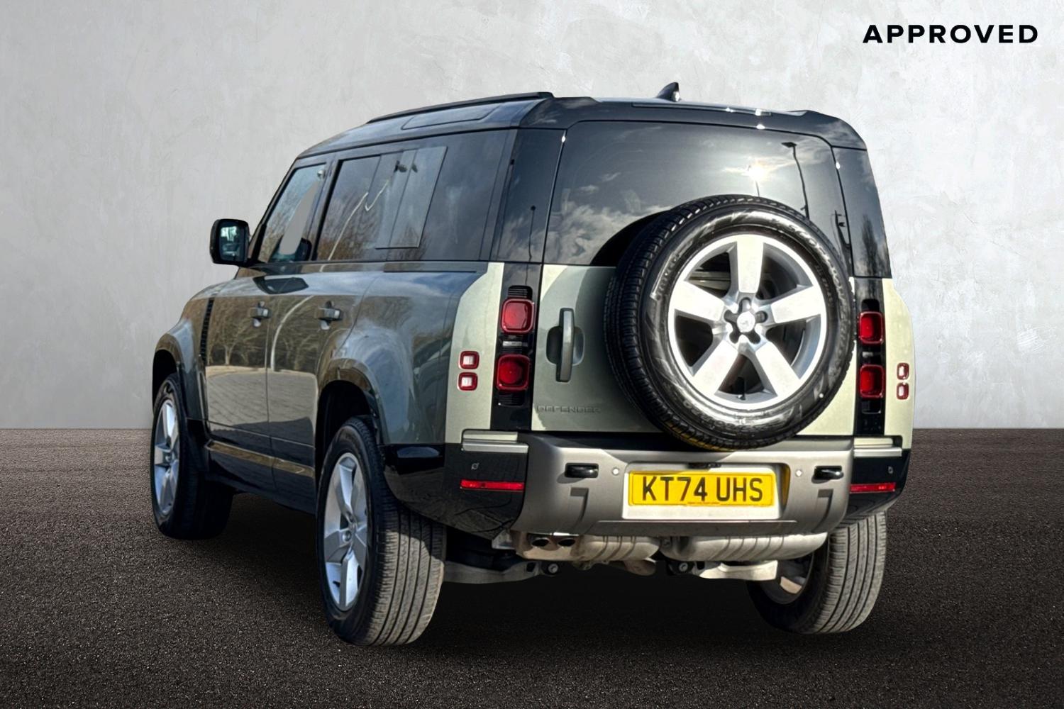 Used Land Rover Defender 110 2025 for sale - 78107537: Photo 2