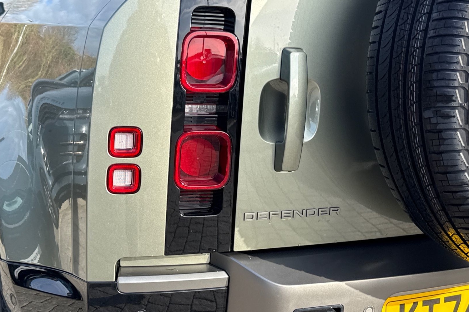 Used Land Rover Defender 110 2025 for sale - 78107537: Photo 20