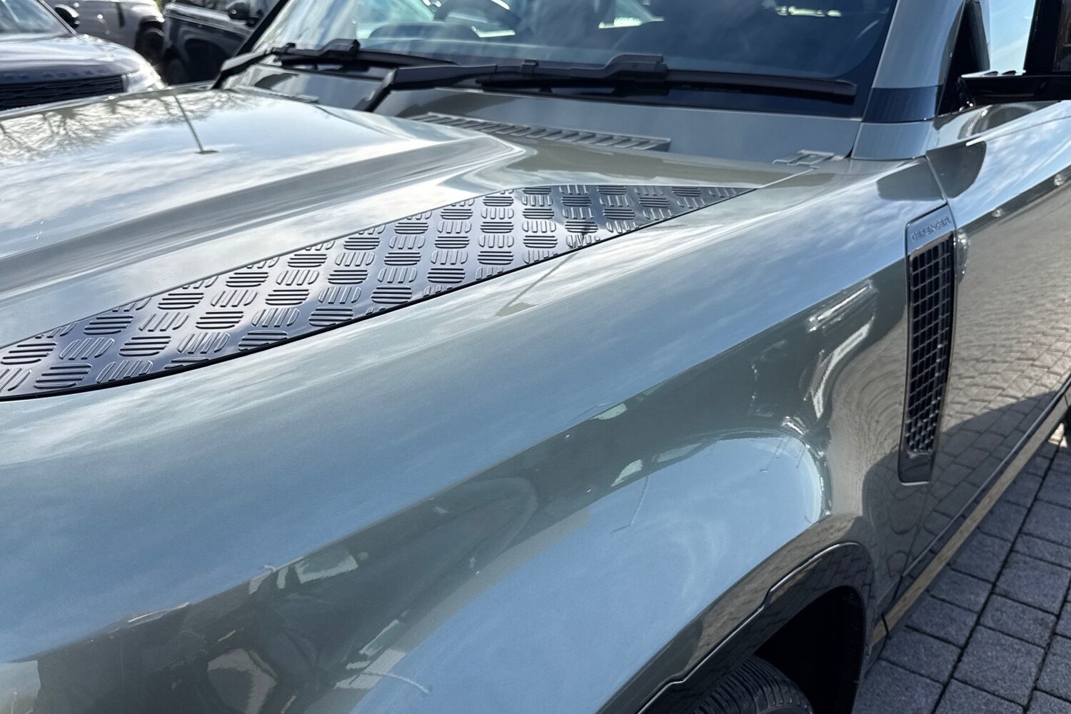 Used Land Rover Defender 110 2025 for sale - 78107537: Photo 21