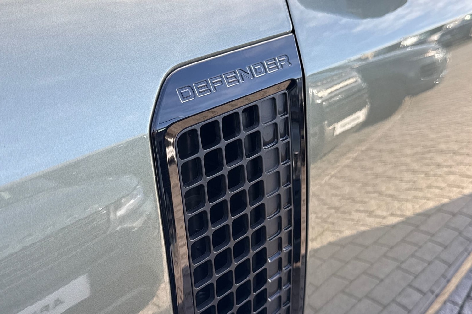 Used Land Rover Defender 110 2025 for sale - 78107537: Photo 29