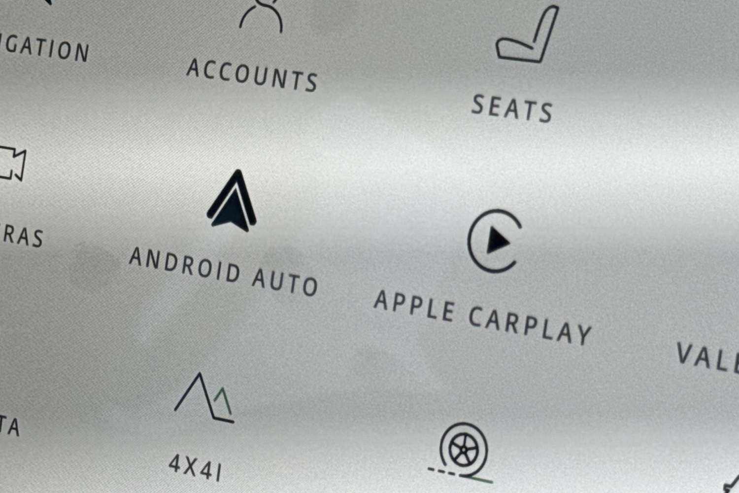 Used Land Rover Defender 110 2025 for sale - 78107537: Photo 36