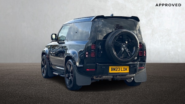 Used Land Rover Defender 90 2023 for sale - 76330797: Photo 2