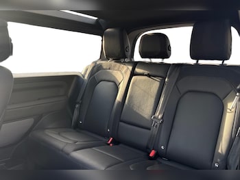 Used Land Rover Defender 90 2023 for sale - 76330797: Photo 4