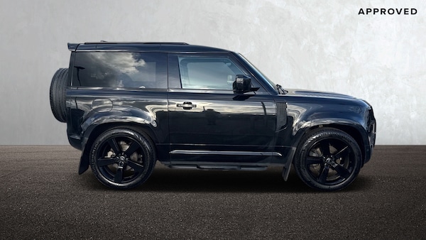 Used Land Rover Defender 90 2023 for sale - 76330797: Photo 6
