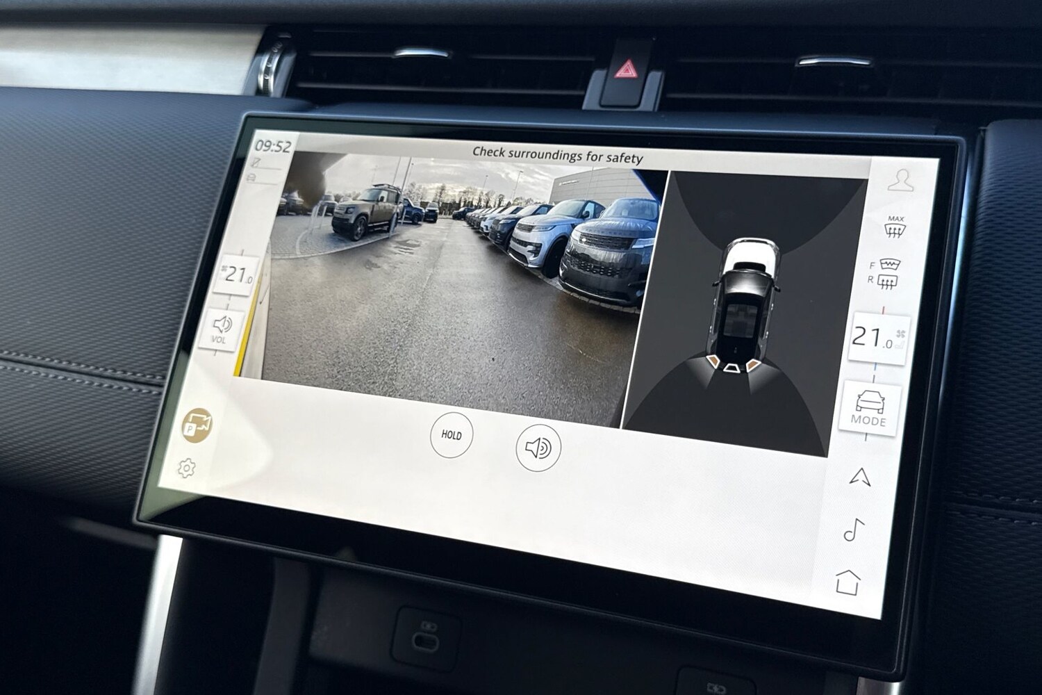 Used Land Rover Discovery Sport 2025 for sale - 76526951: Photo 13