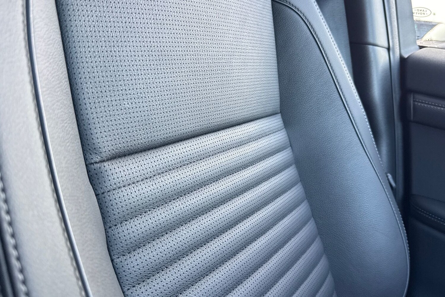 Used Land Rover Discovery Sport 2025 for sale - 76526951: Photo 48