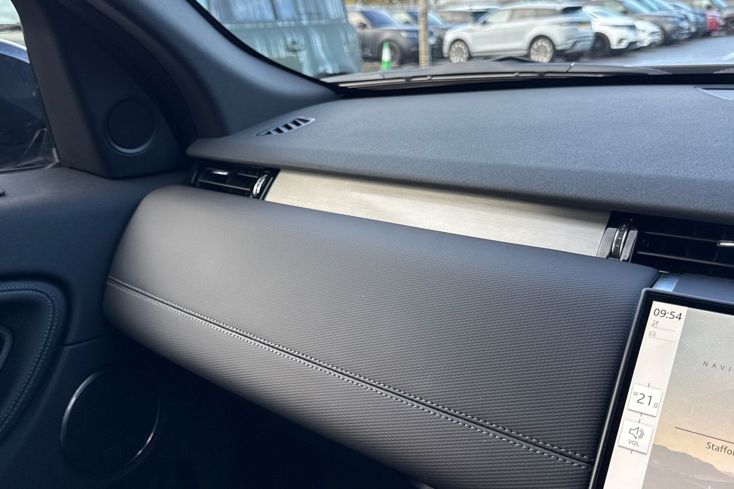 Used Land Rover Discovery Sport 2025 for sale - 76526951: Photo 49