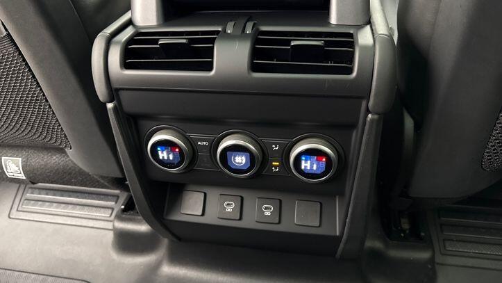 Used Land Rover Defender 110 2024 for sale - 77390142: Photo 17