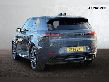 Used Land Rover Range Rover Sport 2024 for sale - 77011421: Photo