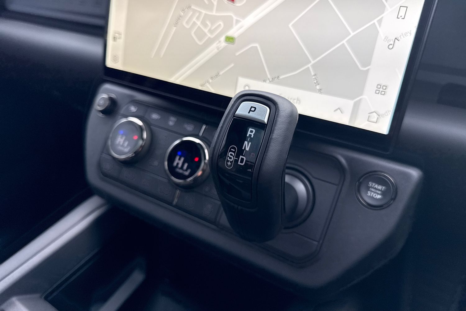 Used Land Rover Defender 110 2025 for sale - 76590427: Photo 16