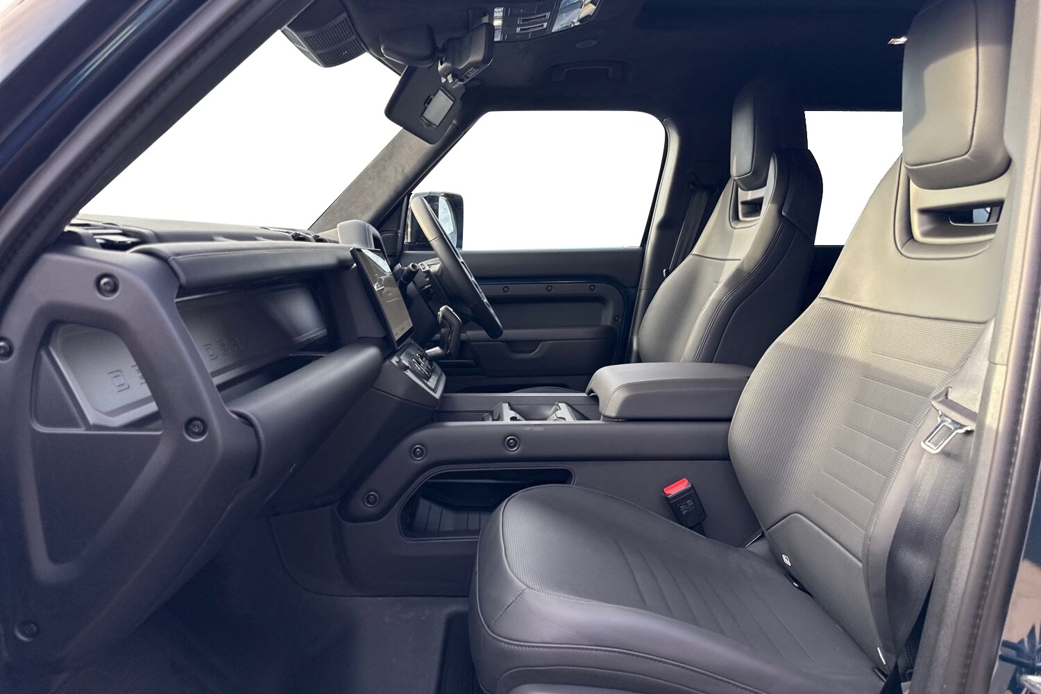 Used Land Rover Defender 110 2025 for sale - 76590427: Photo 3