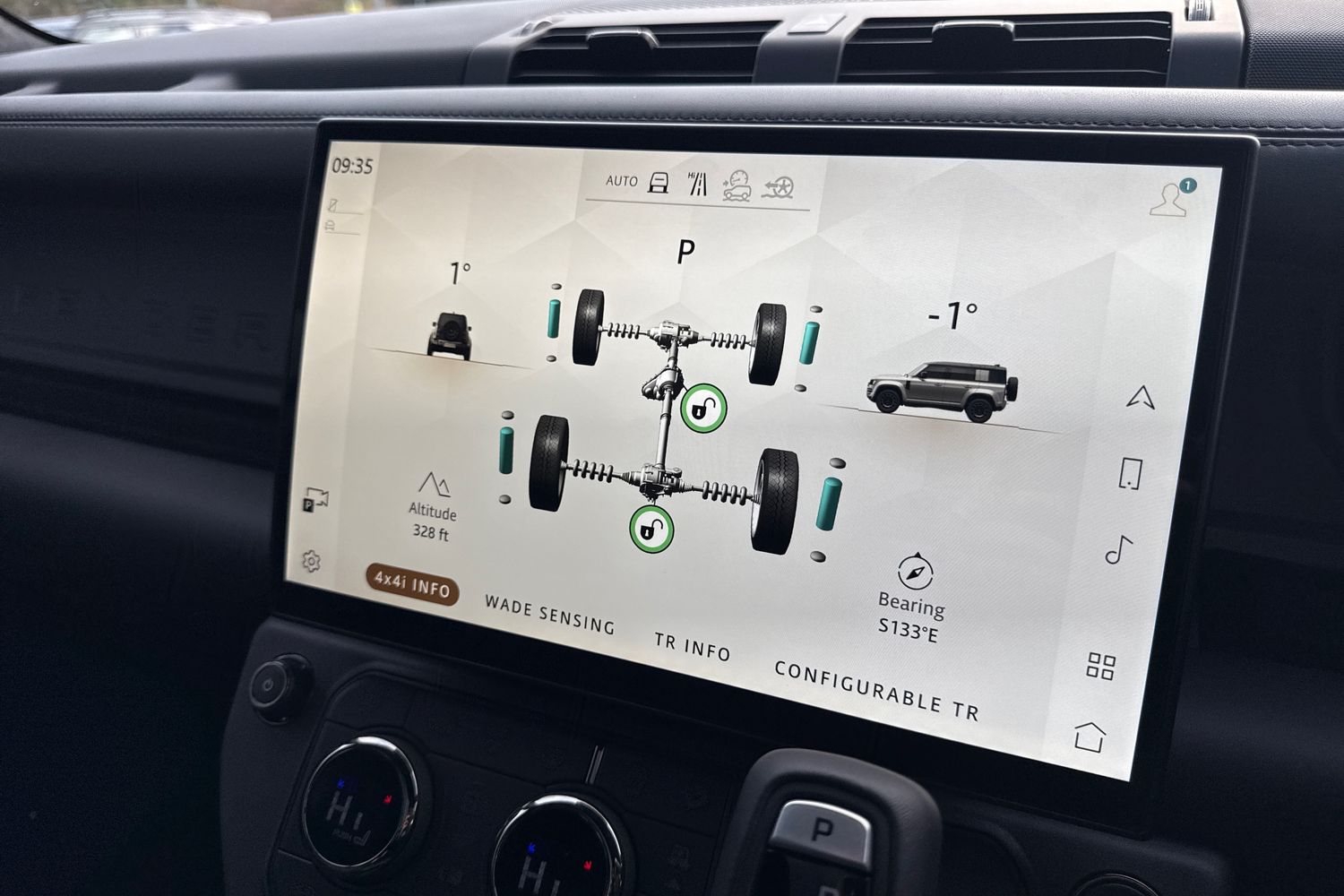 Used Land Rover Defender 110 2025 for sale - 76590427: Photo 42