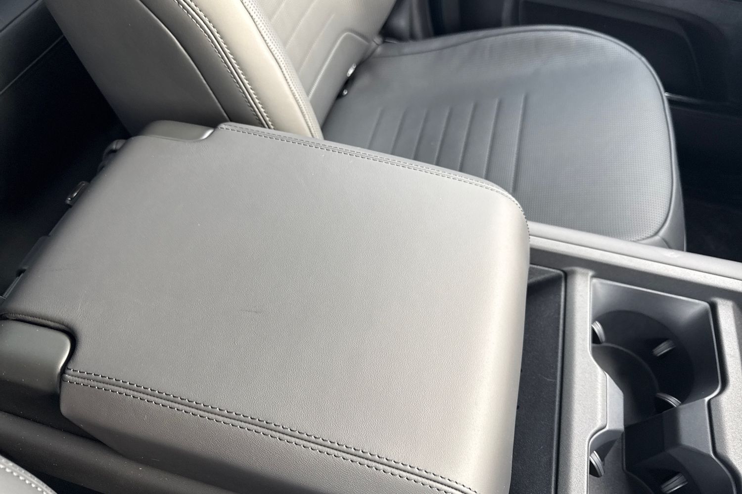 Used Land Rover Defender 110 2025 for sale - 76590427: Photo 50