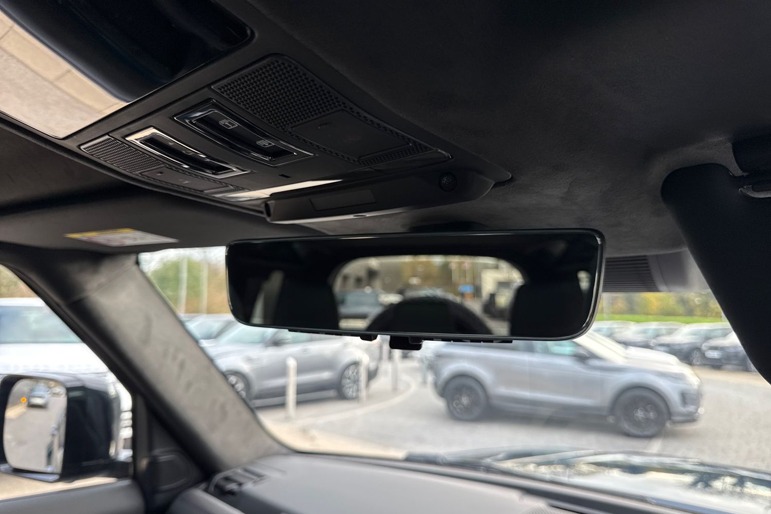 Used Land Rover Defender 110 2025 for sale - 76590427: Photo 55