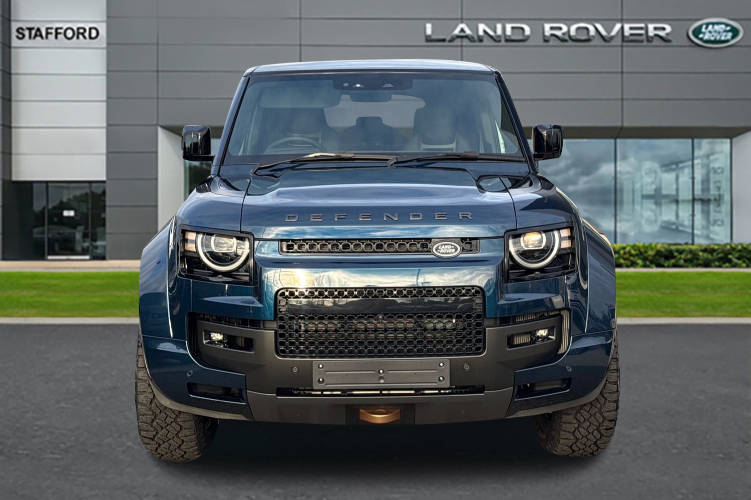 Used Land Rover Defender 110 2025 for sale - 76590427: Photo 7