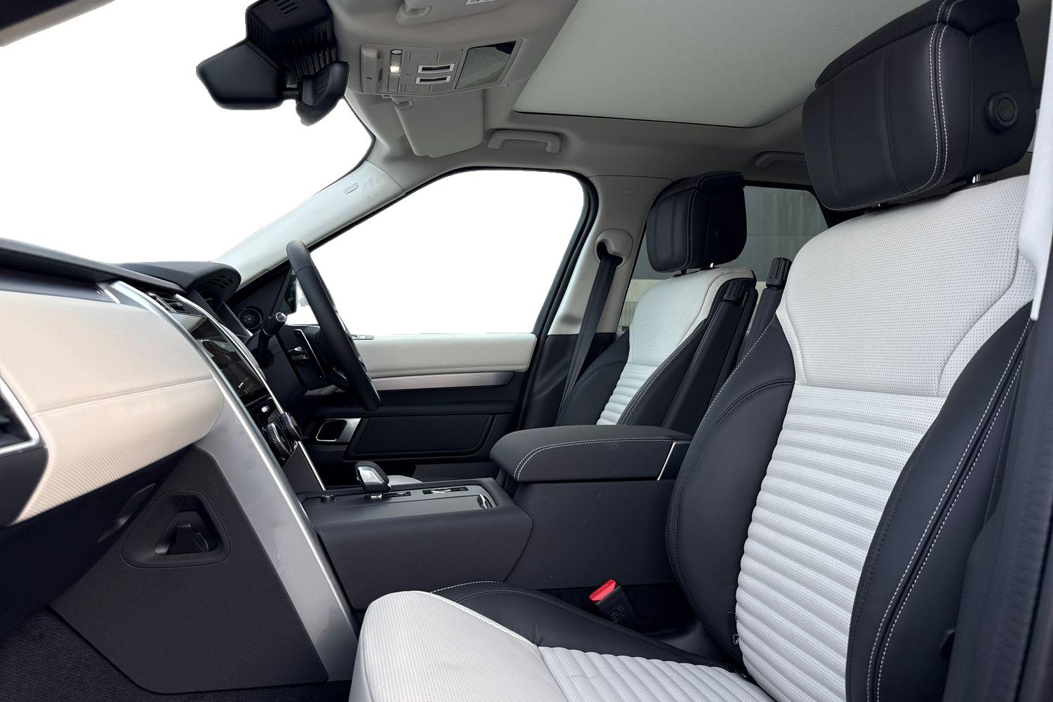 Used Land Rover Discovery 2026 for sale - 77436063: Photo 3