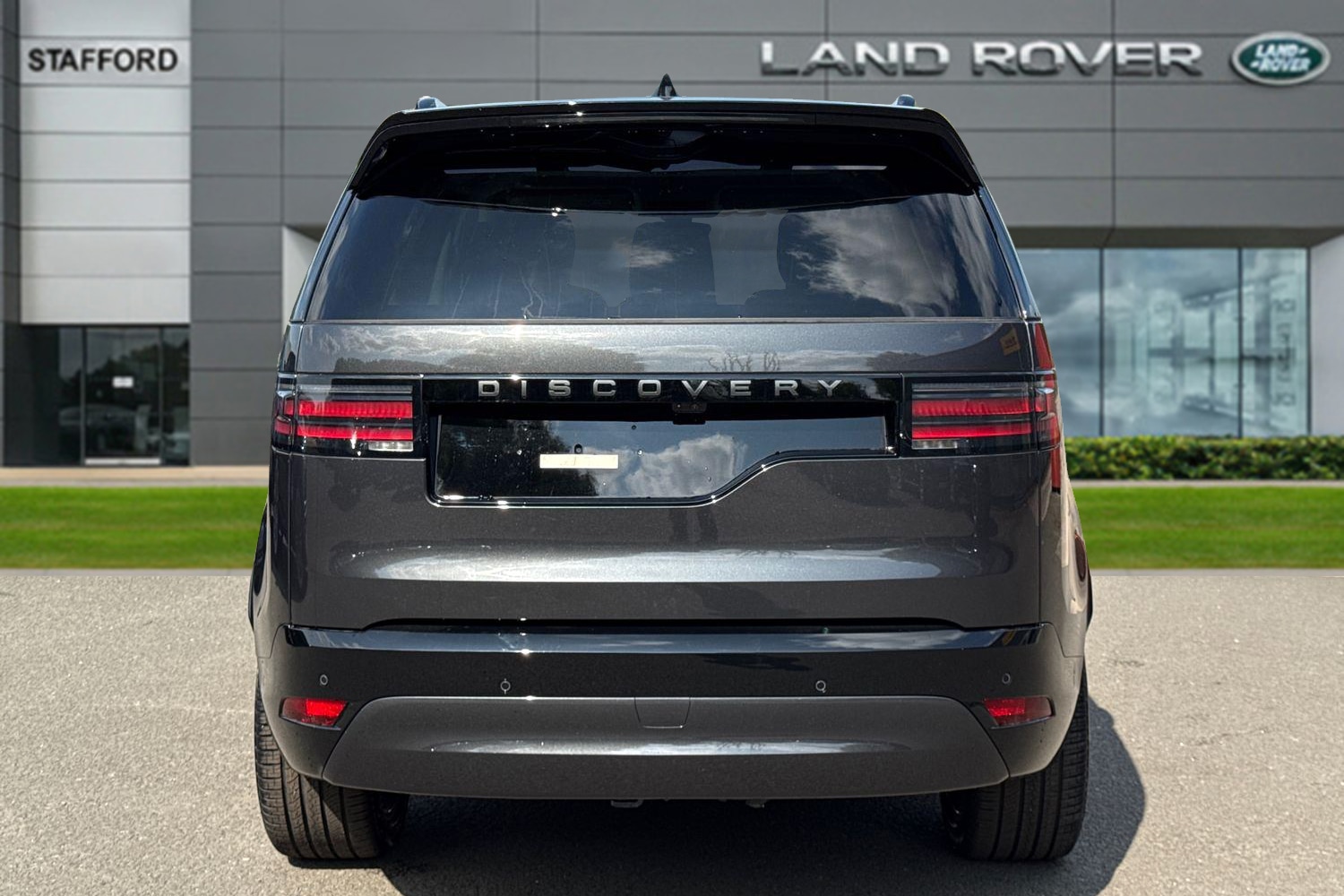 Used Land Rover Discovery 2026 for sale - 77436063: Photo 6