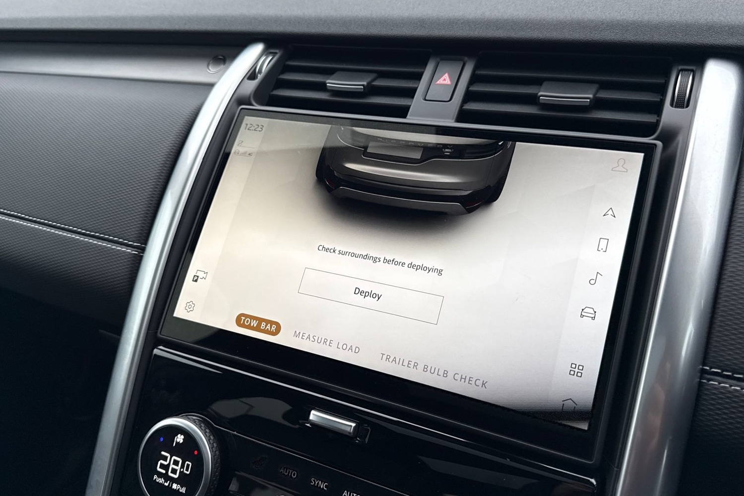 Used Land Rover Discovery 2025 for sale - 77383346: Photo 40