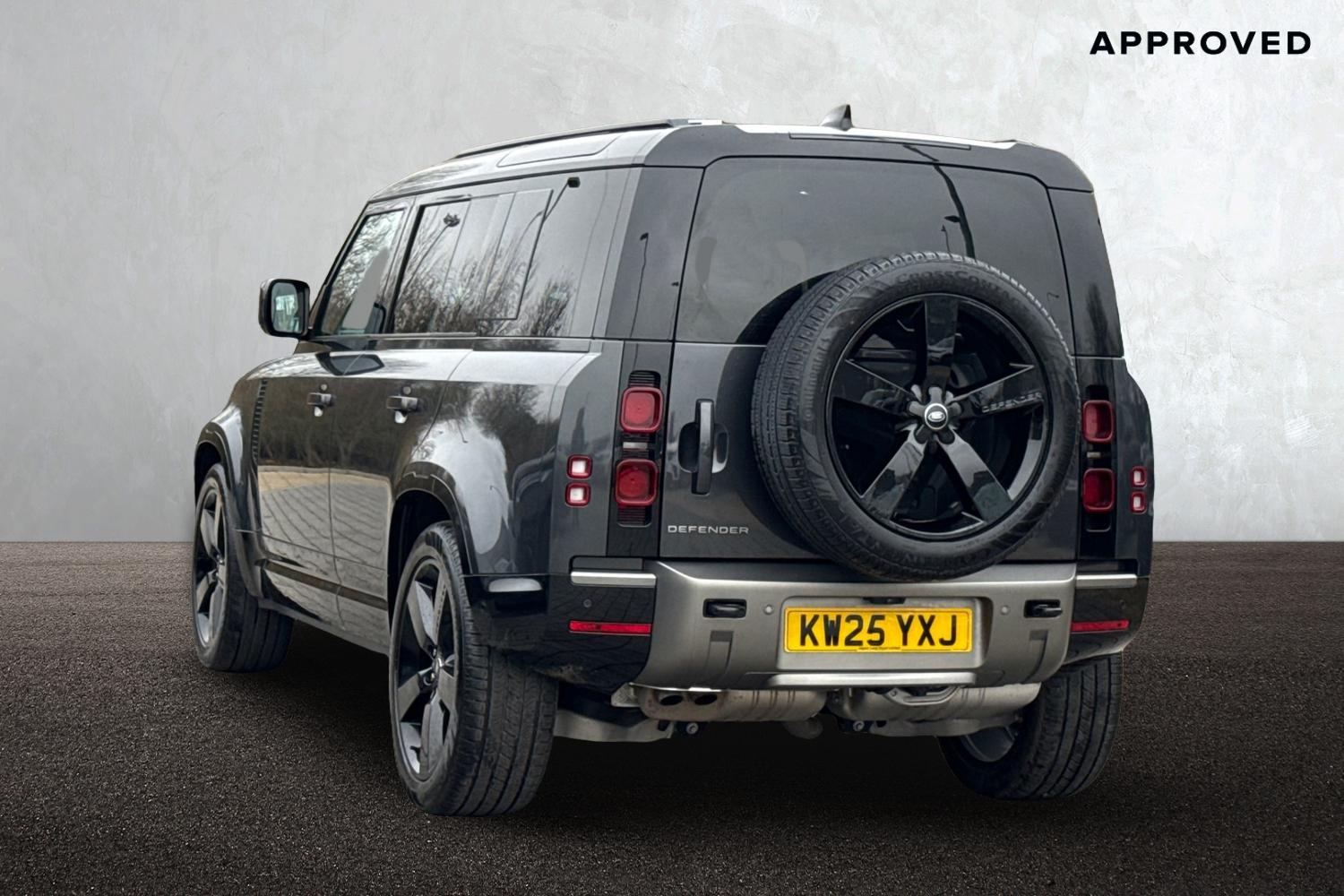 Used Land Rover Defender 2025 for sale - 77374303: Photo 2