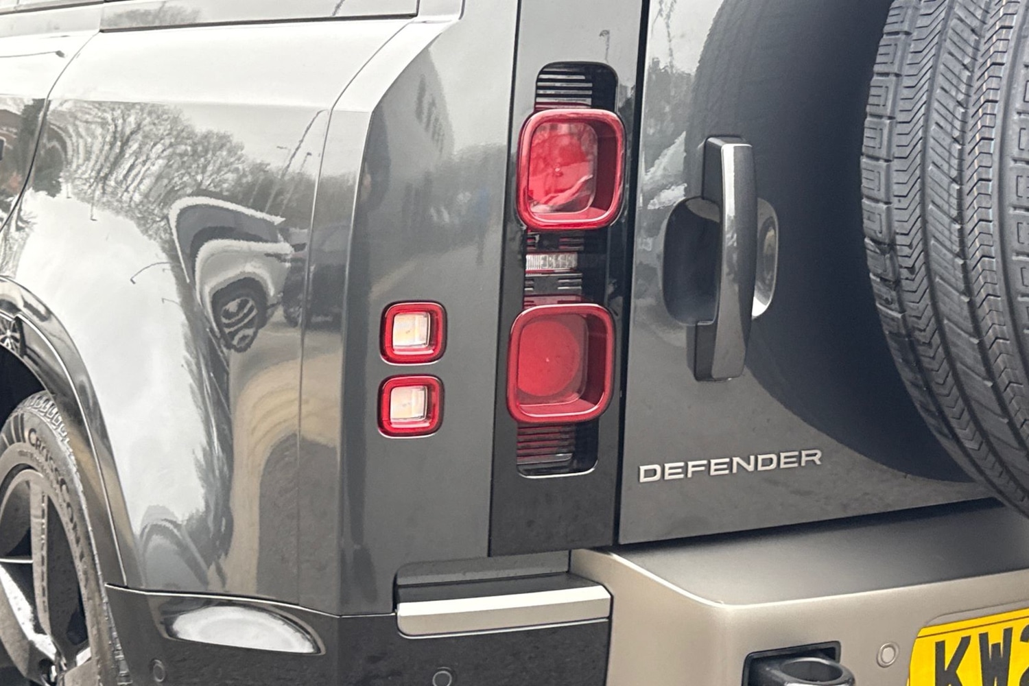 Used Land Rover Defender 2025 for sale - 77374303: Photo 20