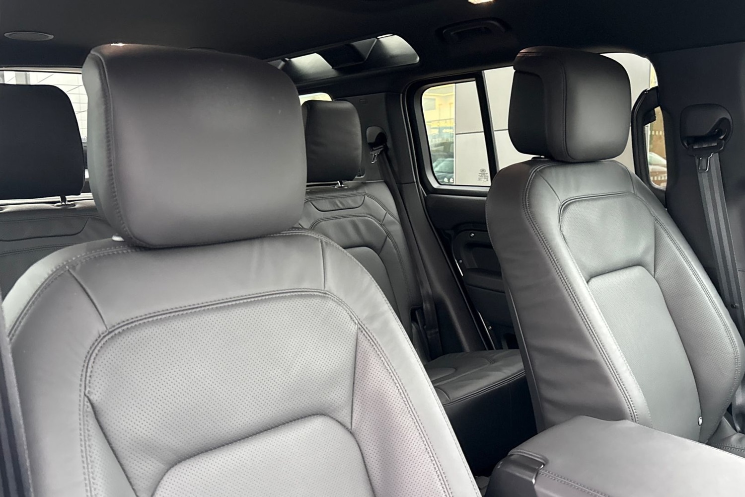 Used Land Rover Defender 2025 for sale - 77374303: Photo 22