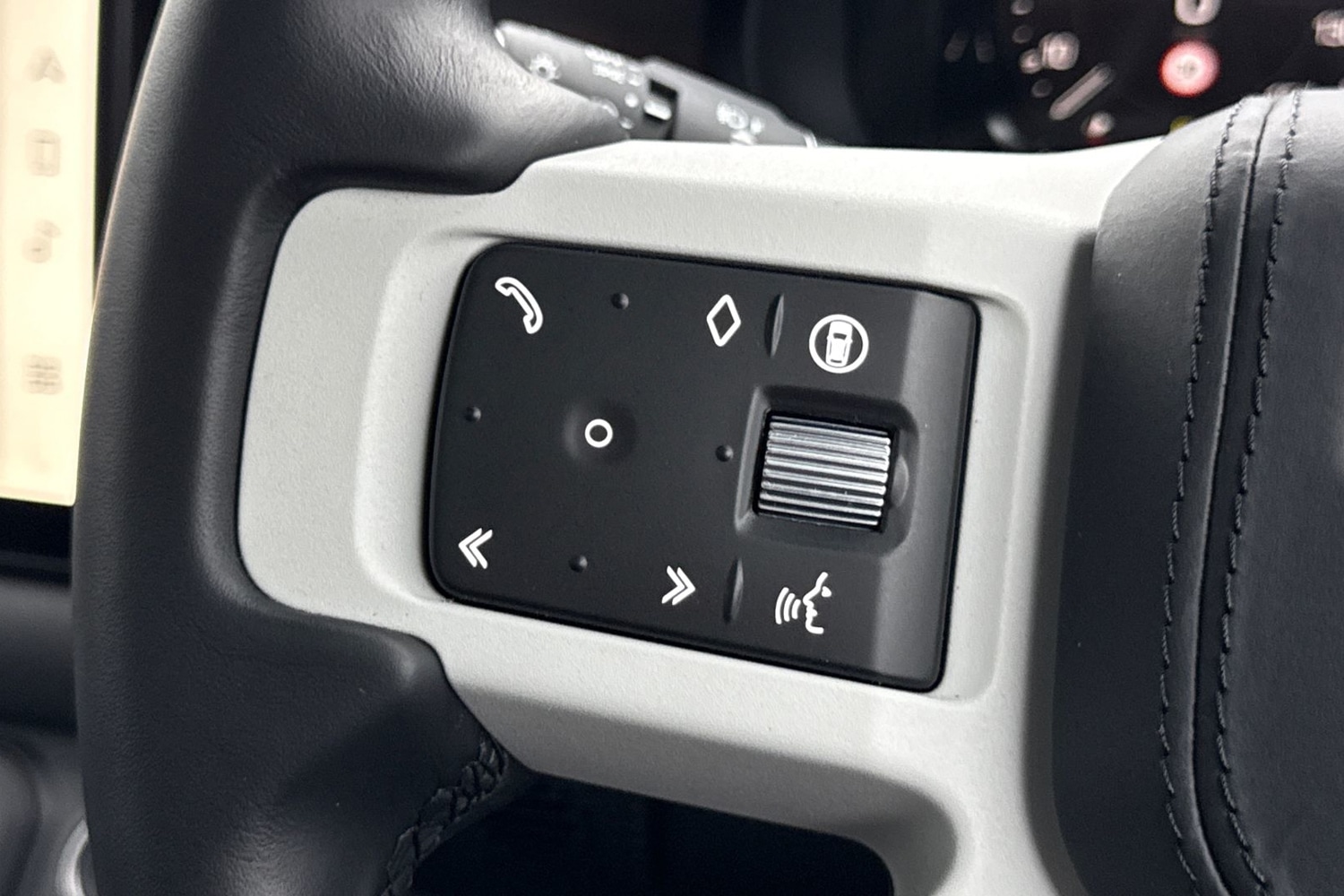 Used Land Rover Defender 2025 for sale - 77374303: Photo 35