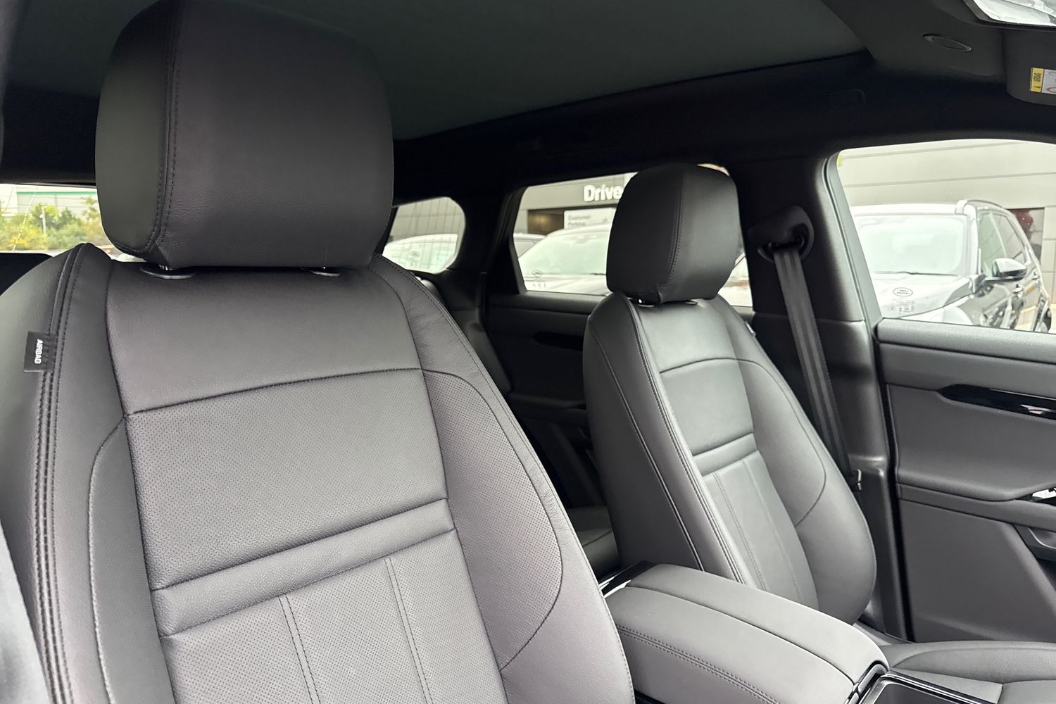 Used Land Rover Range Rover Evoque 2025 for sale - 76272476: Photo 10