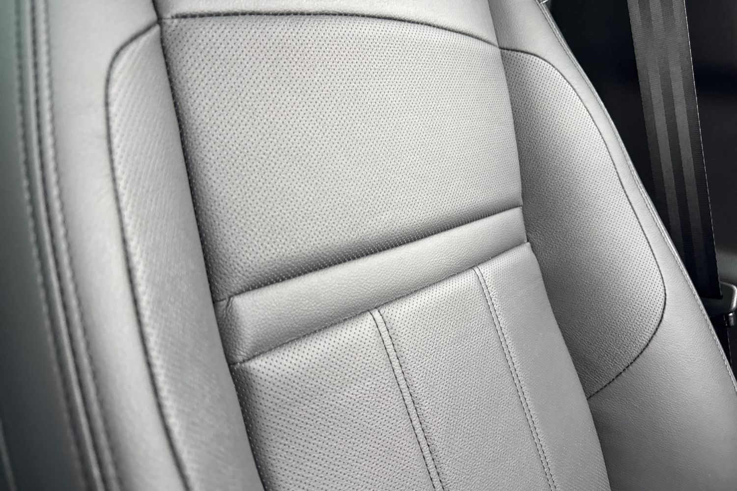 Used Land Rover Range Rover Evoque 2025 for sale - 76272476: Photo 55