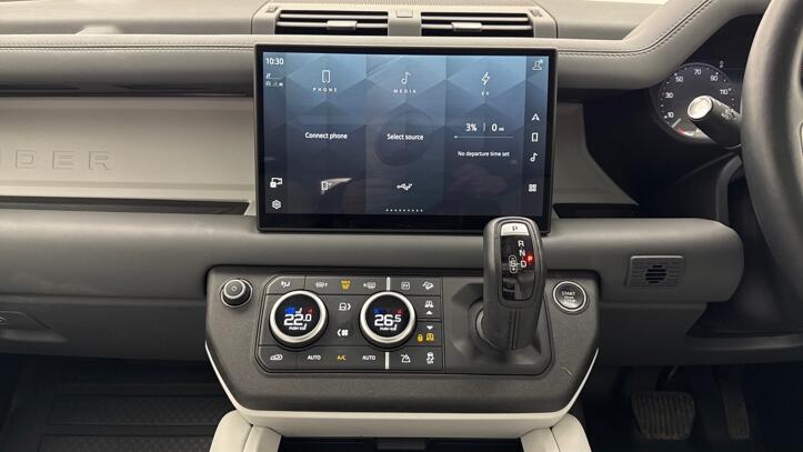 Used Land Rover Defender 2024 for sale - 77211560: Photo 15