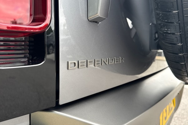 Used Land Rover Defender 110 2023 for sale - 76220295: Photo 34