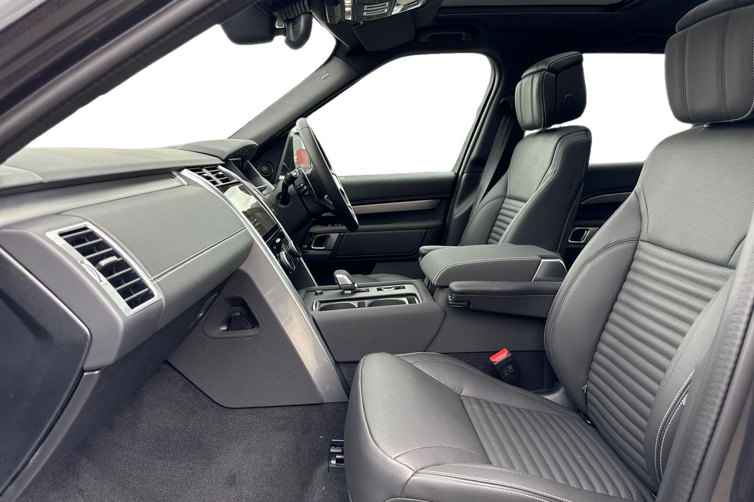 Used Land Rover Discovery 2026 for sale - 77297362: Photo 3