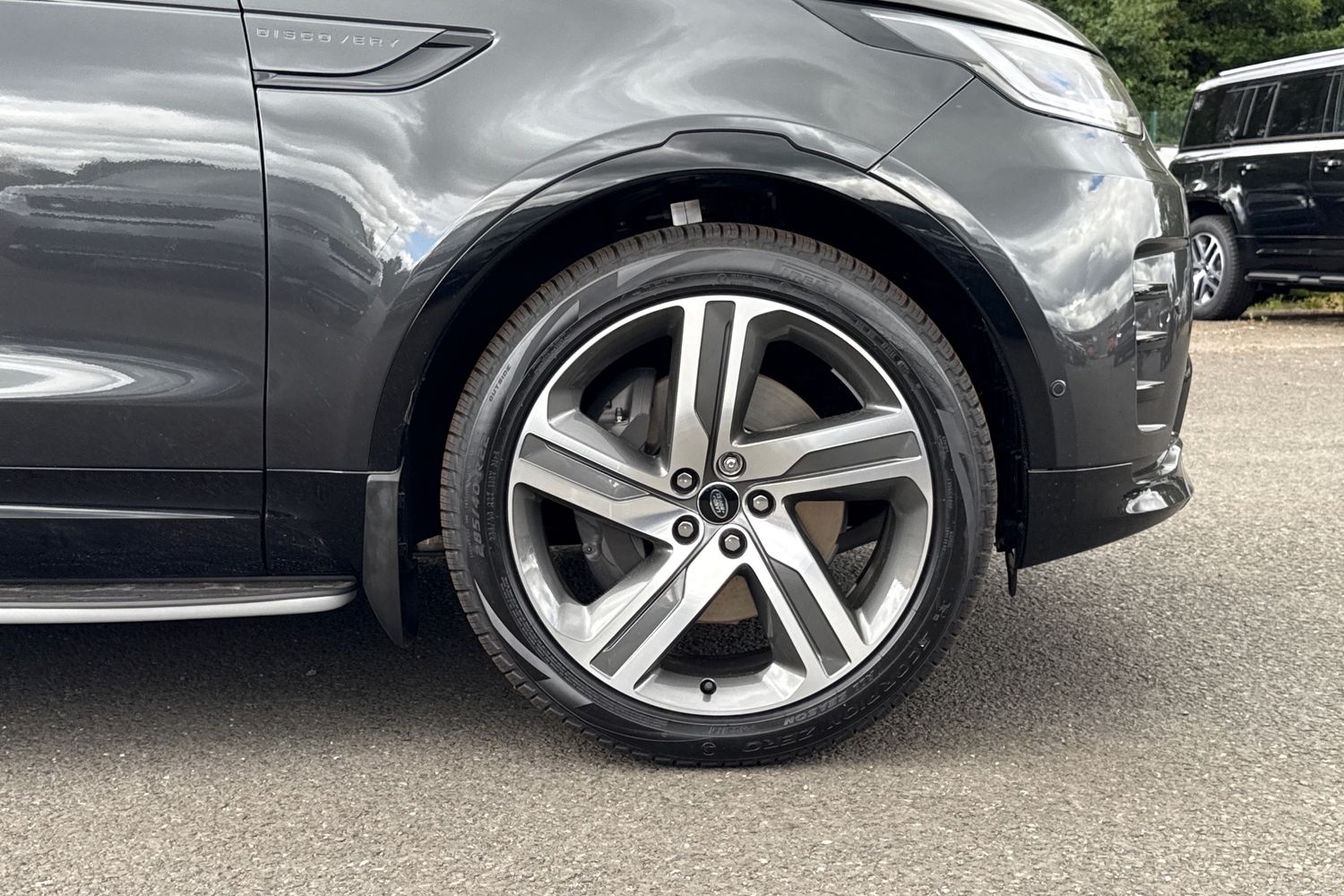 Used Land Rover Discovery 2026 for sale - 77297362: Photo 8