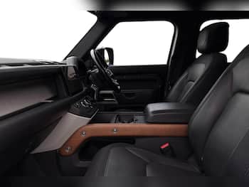 Used Land Rover Defender 2022 for sale - 79773966: Photo