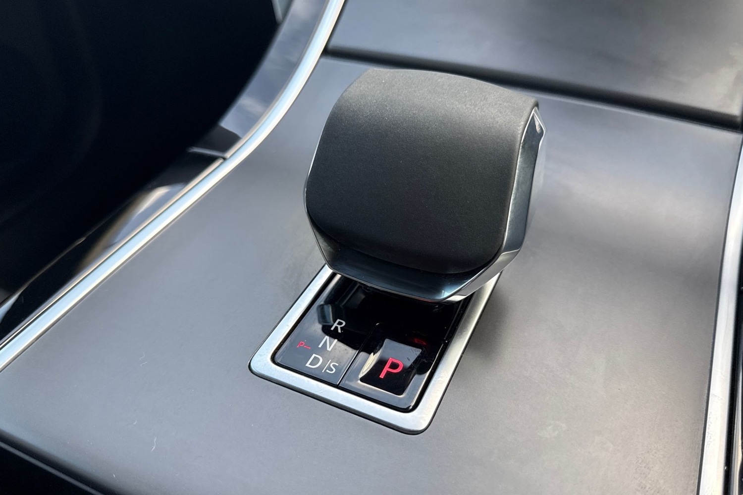 Used Land Rover Range Rover Evoque 2024 for sale - 77135414: Photo 14