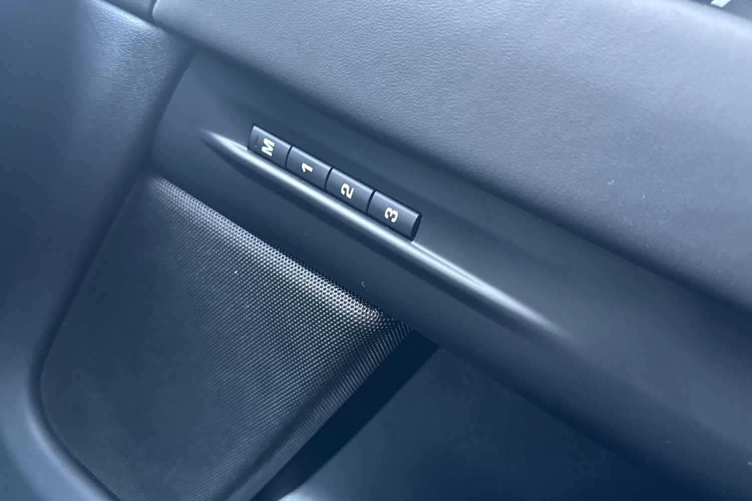 Used Land Rover Range Rover Evoque 2024 for sale - 77135414: Photo 26