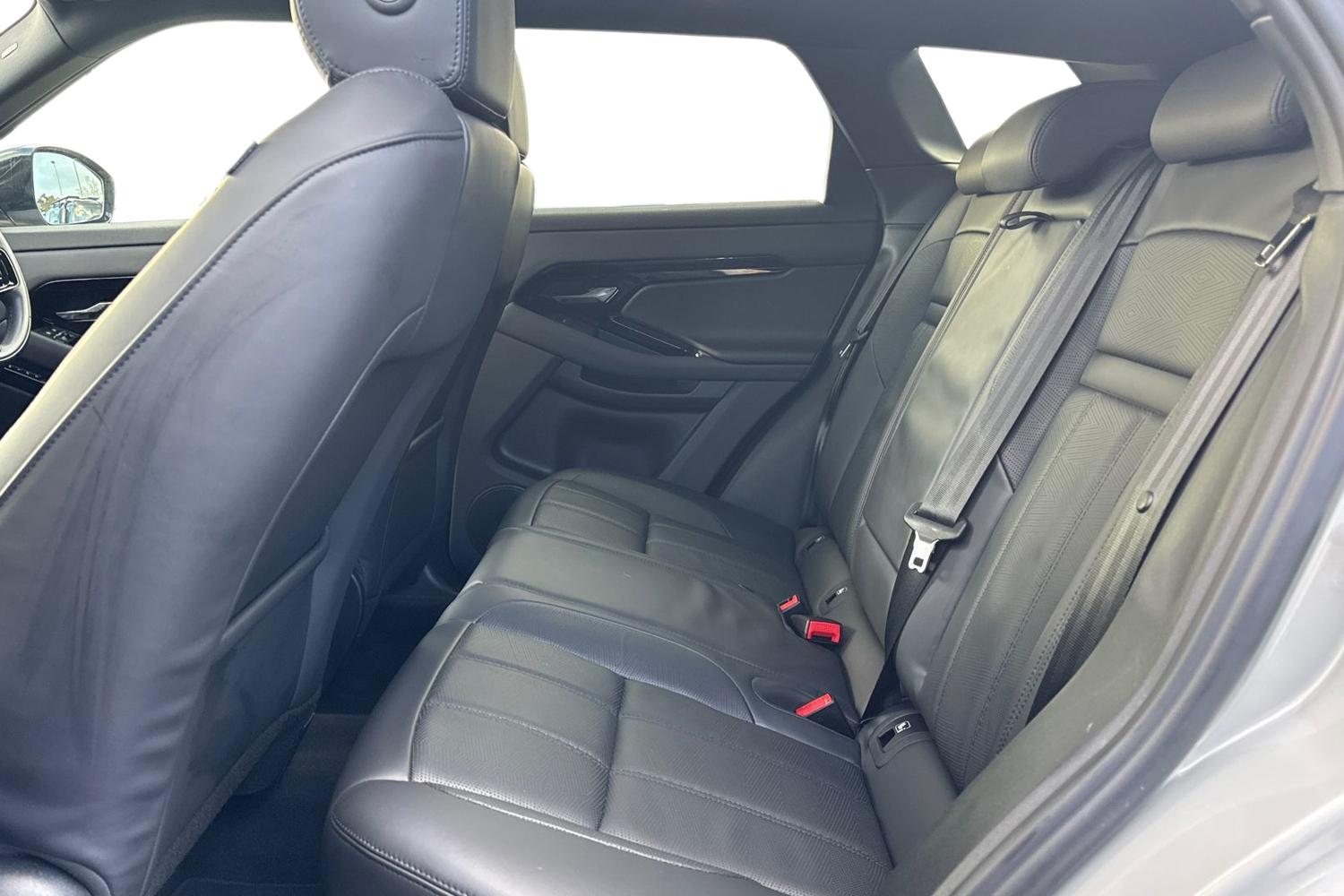 Used Land Rover Range Rover Evoque 2024 for sale - 77135414: Photo 4