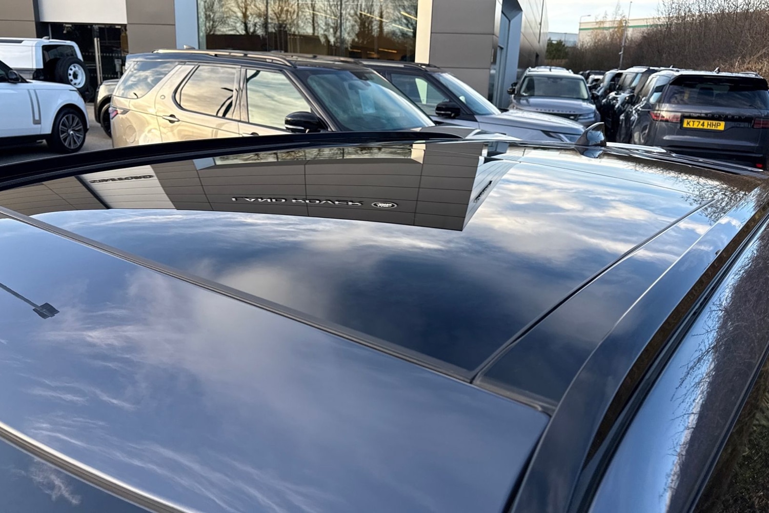 Used Land Rover Range Rover Velar 2023 for sale - 76789539: Photo 32