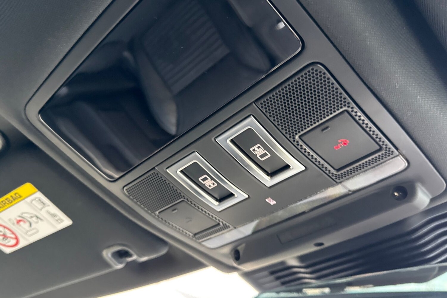 Used Land Rover Discovery 2024 for sale - 76855027: Photo 24